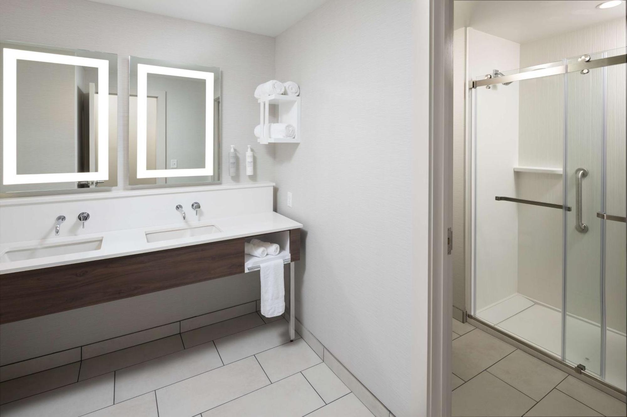 Hampton Inn & Suites Rochester Downtown Eksteriør billede